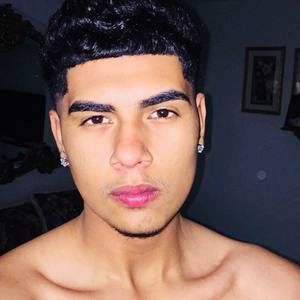 Meet your Posher, Rolando